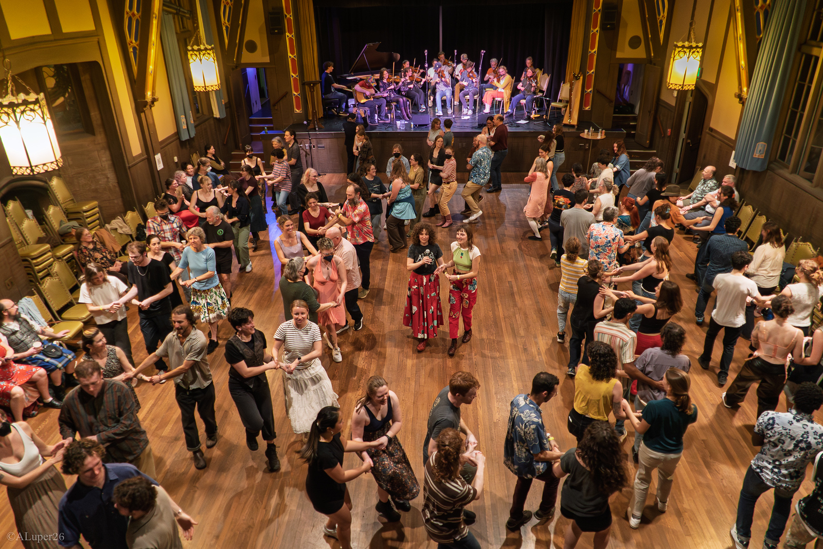The Sunroom Sessions in Berkeley, CA - Ceilidh Dance for Cuba!